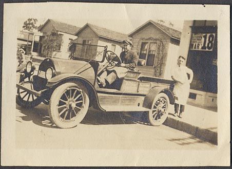 Car Photo 1910s Overland Grocery Delivery Truck 650710  